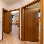 بيت للعطل In Bullingen With Garden بولانغ