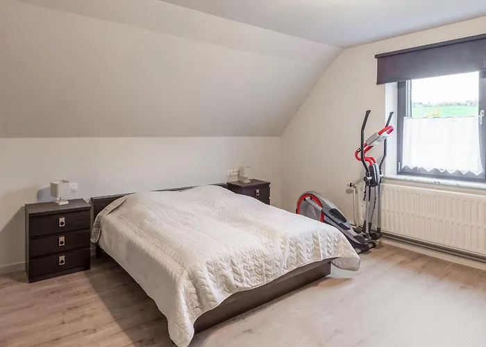 In Bullingen With Garden *