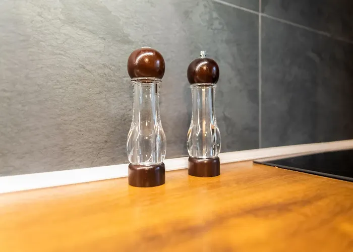 Nyaraló In Bullingen With Garden Bullange